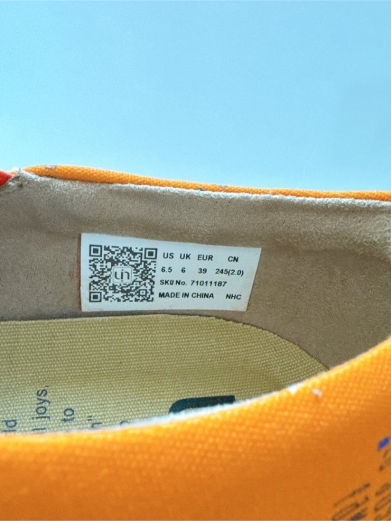 Size 6.5 Uin Women’s Casa Mila Orange Slip-On Shoes Canvas Lightweight Flats — image 8 of 8
